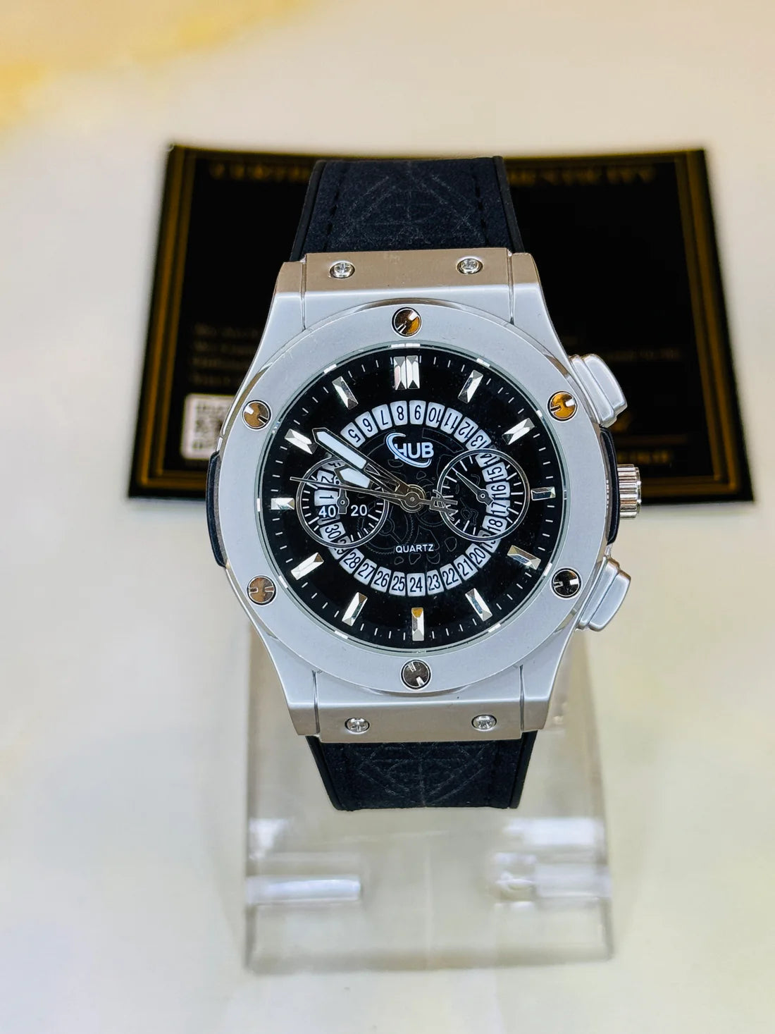 HUB Geneve Men’s Analog Watch – Premium Style, Timeless Design