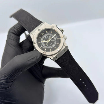 HUB Geneve Men’s Analog Watch – Premium Style, Timeless Design