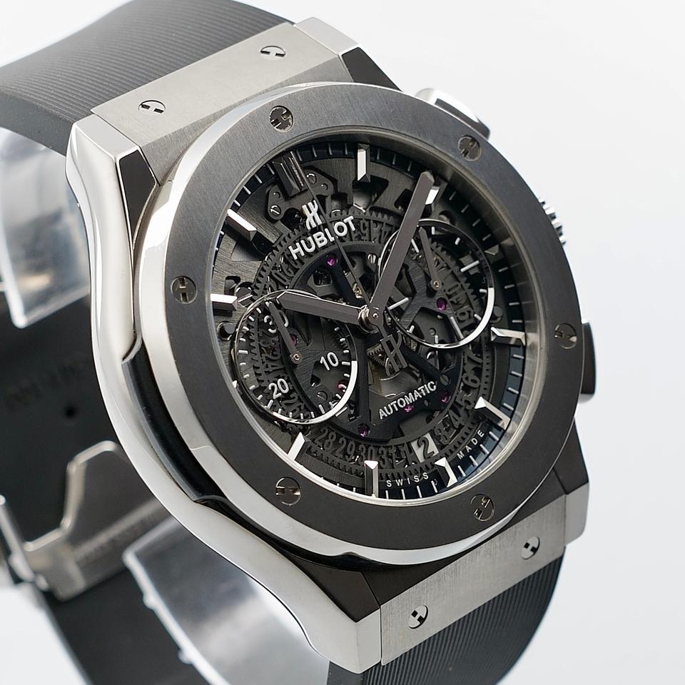 HUB Geneve Men’s Analog Watch – Premium Style, Timeless Design